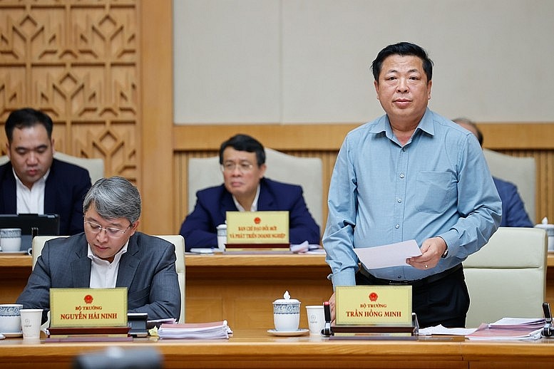 Bộ trưởng Bộ Xây dựng Trần Hồng Minh phát biểu tại phiên họp - Ảnh: VGP/Nhật Bắc Bộ trưởng Bộ Xây dựng Trần Hồng Minh phát biểu tại phiên họp - Ảnh: VGP/Nhật Bắc