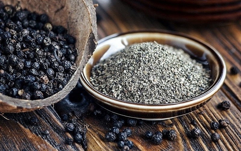 Bất ngờ với khả năng giảm cân của hạt tiêu đen Bất ngờ với khả năng giảm cân của hạt tiêu đen