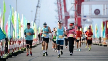 Chuyên gia cảnh báo nguy cơ đột ngột ngừng tim khi chạy marathon