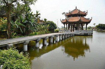 Đến làng Nôm tìm về ký ức Việt xưa