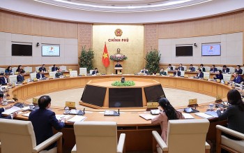 Chính phủ kiên định mục tiêu tăng trưởng GDP năm 2025 từ 8% trở lên