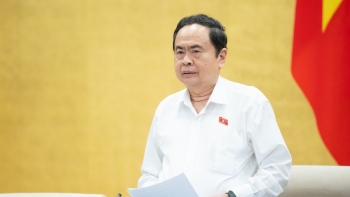 Chủ tịch Quốc hội: Giải quyết nhanh nhất, tốt nhất các vướng mắc để đảm bảo năm 2025 tăng trưởng được 8%