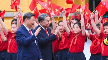 Tổ chức trọng thể lễ đón chính thức Tổng Bí thư, Chủ tịch nước Trung Quốc Tập Cận Bình