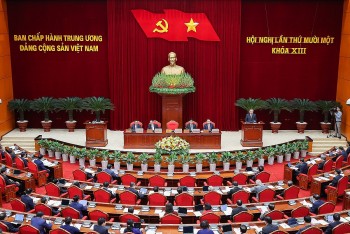 Bộ Chính trị hướng dẫn xây dựng phương án nhân sự cấp ủy cấp tỉnh thuộc diện hợp nhất, sáp nhập và cấp xã thành lập mới