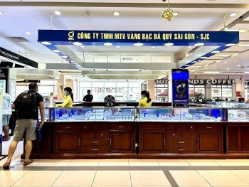 SJC lãi kỷ lục trong bối cảnh giá vàng leo thang