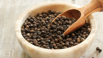 Giá tiêu tăng liên tiếp bất chấp những ảnh hưởng tiêu cực từ cuộc chiến thương mại