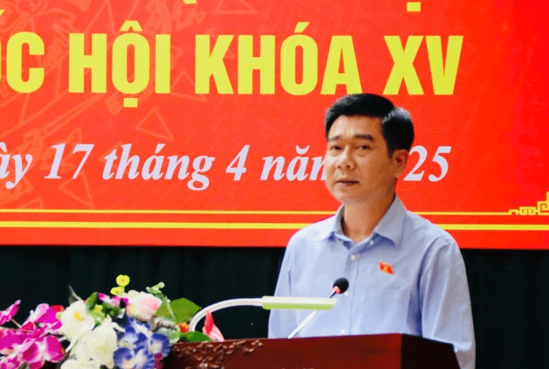 Đại biểu Quốc hội Lê Thanh Hoàn, Ủy viên chuyên trách Ủy ban Pháp luật và Tư pháp của Quốc hội báo cáo dự kiến nội dung kỳ họp thứ 9.