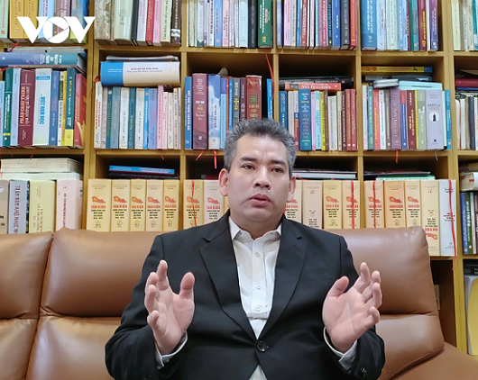 Tiến sĩ Sử học Phạm Minh Thế. Tiến sĩ Sử học Phạm Minh Thế.