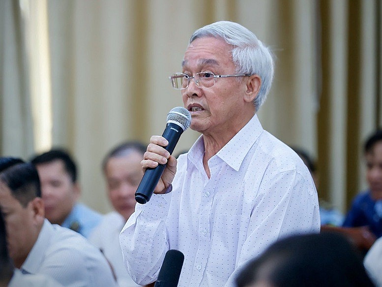 Cử tri Phạm Thái Bình, Chủ tịch Hội đồng Quản trị Công ty cổ phần Nông nghiệp công nghệ cao Trung An cho biết Công ty đã tham gia Đề án 1 triệu ha lúa chất lượng cao phát thải thấp mới trong hơn một năm nhưng kết quả đem lại rất tích cực - Ảnh: VGP/Nhật Bắc