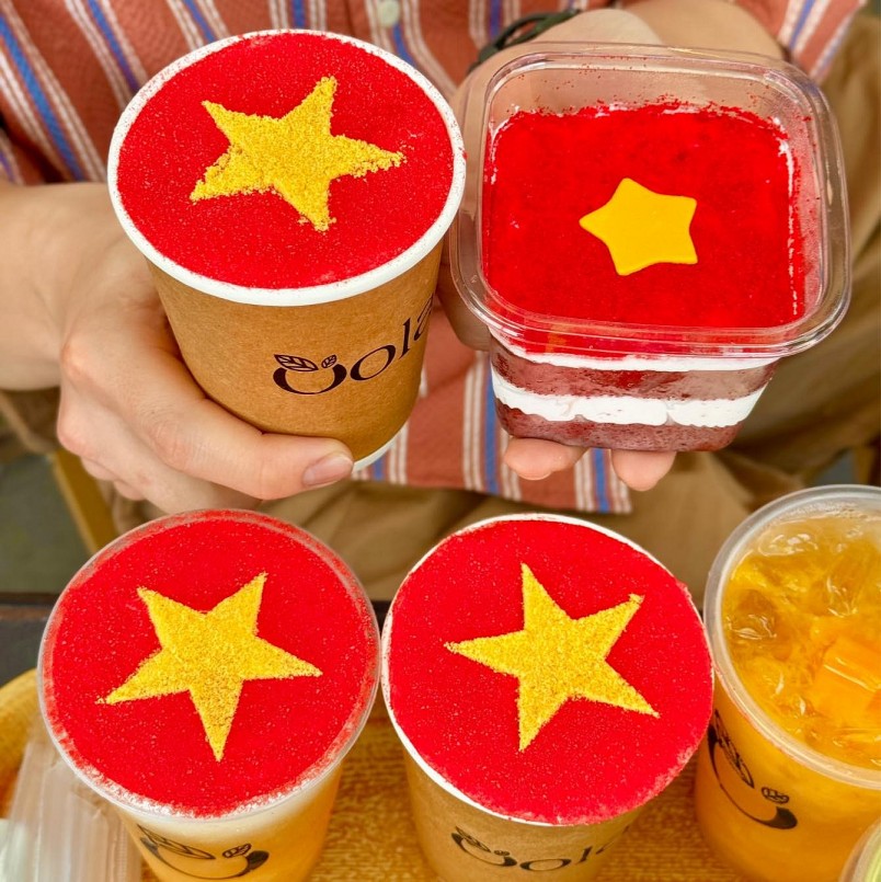 Không chỉ dừng lại ở hình ảnh đẹp, một số thương hiệu đồ uống còn trích phần lợi nhuận từ các sản phẩm theo chủ đề này để đóng góp vào quỹ hỗ trợ thương binh, gia đình liệt sĩ – biến trào lưu thành hành động ý nghĩa thiết thực.