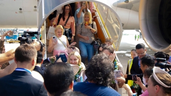 Mở rộng miễn visa: “Cú hích” hút khách quốc tế