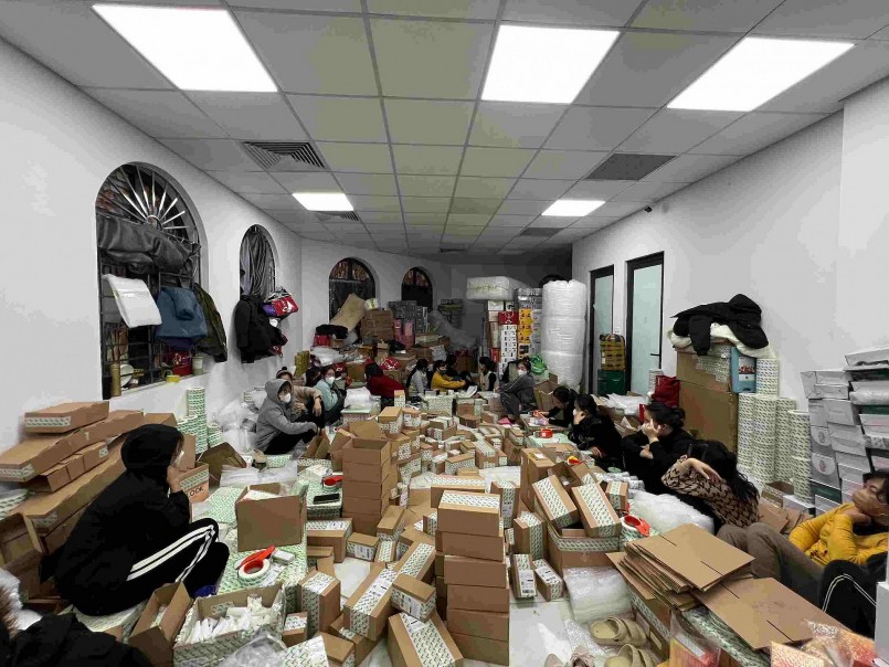 Kho hàng không rõ nguồn gốc xuất xứ. Kho hàng không rõ nguồn gốc xuất xứ.