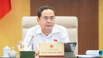 Xây dựng cơ chế ưu đãi cho hộ gia đình, doanh nghiệp tích cực thực hành tiết kiệm điện