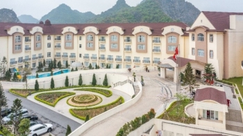 Nghỉ lễ 30/4 và cao điểm Hè 2025: Trải nghiệm "sang-xịn-mịn" chỉ cách Hà Nội một giờ lái xe