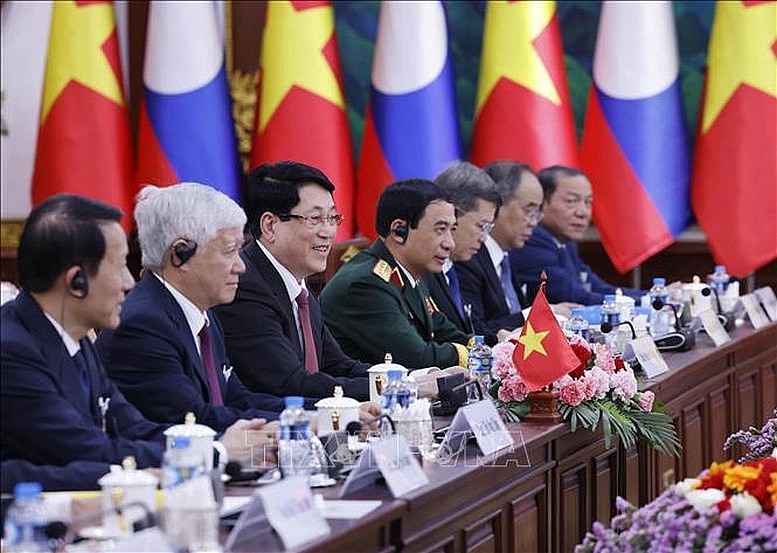 Chủ tịch nước Lương Cường đánh giá cao những kết quả mà Lào đạt được trong duy trì ổn định chính trị xã hội, kinh tế có nhiều khởi sắc, chất lượng cuộc sống người dân được nâng cao; khẳng định Việt Nam sẽ luôn ủng hộ, hỗ trợ Lào hội nhập quốc tế và phát triển kinh tế độc lập, tự chủ - Ảnh: TTXVN Chủ tịch nước Lương Cường đánh giá cao những kết quả mà Lào đạt được trong duy trì ổn định chính trị xã hội, kinh tế có nhiều khởi sắc, chất lượng cuộc sống người dân được nâng cao; khẳng định Việt Nam sẽ luôn ủng hộ, hỗ trợ Lào hội nhập quốc tế và phát triển kinh tế độc lập, tự chủ - Ảnh: TTXVN