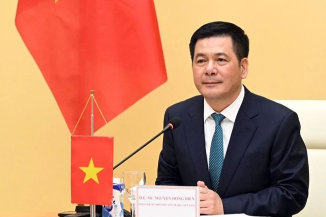 Bộ trưởng Công thương Nguyễn Hồng Diên đã có cuộc điện đàm với Trưởng Đại diện Thương mại Mỹ Jamieson L. Greer. (Ảnh: TTXVN)