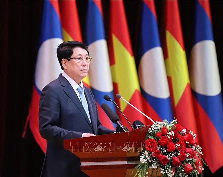 Chủ tịch nước nhấn mạnh, mỗi thắng lợi trong sự nghiệp đấu tranh giải phóng dân tộc trước đây cũng như trong công cuộc xây dựng và bảo vệ Tổ quốc ngày nay của Việt Nam đều có sự ủng hộ quý báu, giúp đỡ chí tình, chí nghĩa, có hiệu quả của Đảng, Nhà nước và nhân dân các dân tộc Lào anh em - Ảnh: TTXVN