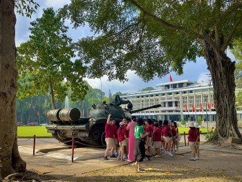 Các tour về nguồn tăng đột biến khách dịp lễ 30/4