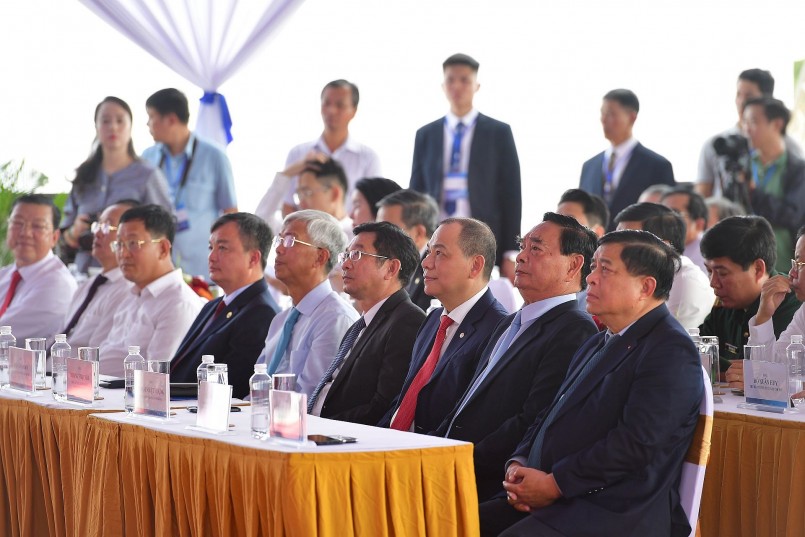 Sự kiện có sự tham dự của các vị Lãnh đạo và nguyên lãnh đạo cấp cao Đảng, Nhà nước, Chính phủ và TP HCM.