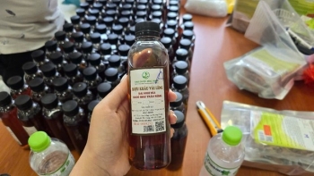 Triệt phá đường dây sản xuất, buôn bán thuốc tăng cường sinh lý giả