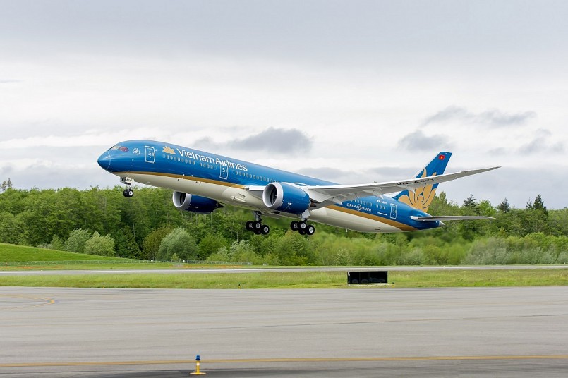 Vietnam Airlines Group vận chuyển gần 6,2 triệu lượt hành khách, tăng 6,7%, trong đó riêng Vietnam Airlines đạt hơn 6 triệu lượt, tăng 6,5%.