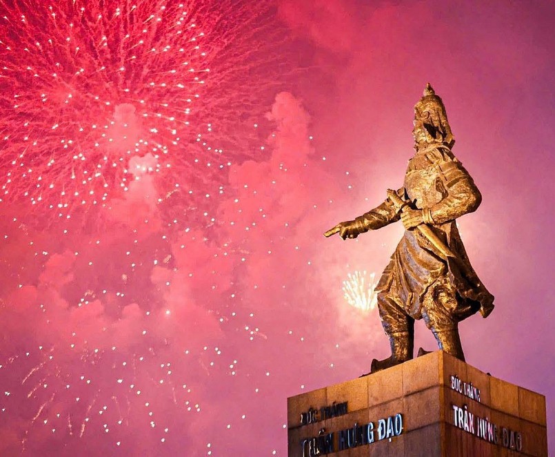 Pháo hoa không chỉ là màn trình diễn nghệ thuật, mà còn là biểu tượng của hòa bình, đoàn kết và khát vọng phát triển, nối dài niềm vui trong ngày lễ lớn của dân tộc.