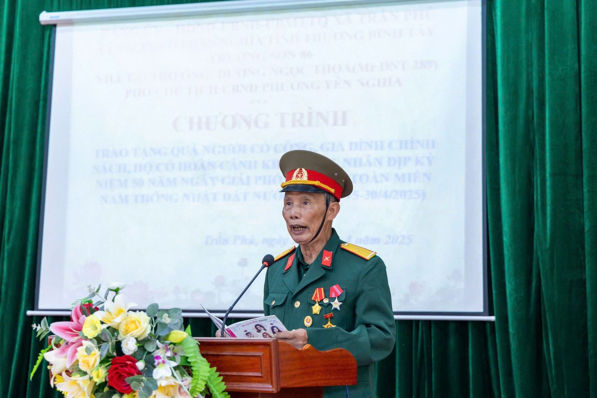 undefined Nguyễn Văn Ninh - Giám đốc Công ty liên lạc tây Trường Sơn số 68