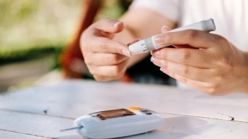 Mẹo đơn giản giúp người bệnh tiểu đường vượt qua mùa hè một cách an toàn