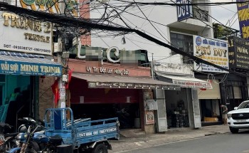 Kiểm tra quán L.C. nổi tiếng với món lòng xe điếu gây tranh cãi