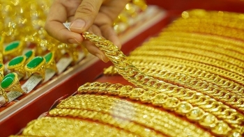 Giá vàng miếng tăng, nhẫn trơn không đổi