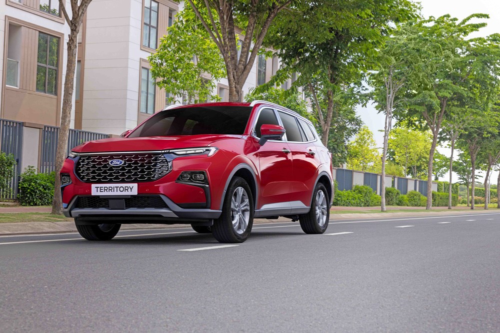 Ford Việt Nam tung ưu đãi “khủng” tháng 5, giảm giá lên tới 100 triệu đồng