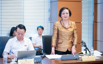 Không còn công chức suốt đời: Đề xuất “có vào, có ra” trong Luật sửa đổi