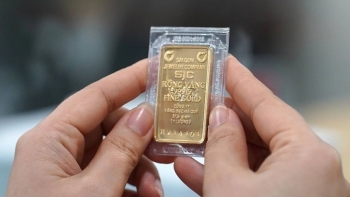 Giá vàng giảm mạnh đầu tuần, xu hướng thị trường vẫn chưa rõ ràng