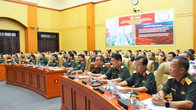  Các đại biểu dự hội nghị.