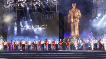 Tổng Bí thư Tô Lâm dự Lễ hội Làng Sen 2025 tại Nghệ An