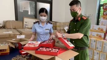 Thủ tướng Phạm Minh Chính phát động cao điểm toàn dân chống hàng giả