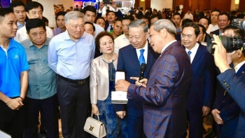 “Bộ tứ trụ cột” thể chế: Bệ phóng đưa Việt Nam cất cánh