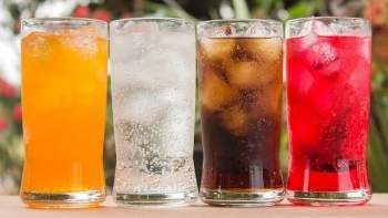 Hiểm họa khôn lường khi giới trẻ "nghiện" nước ngọt