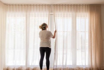 Ngủ ngon trong những đêm hè oi ả khi không có điều hòa