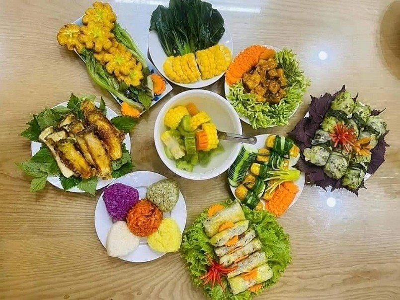 Top 5 quán cơm chay Ninh Bình: Đồ ăn ngon, giá cả hợp lý