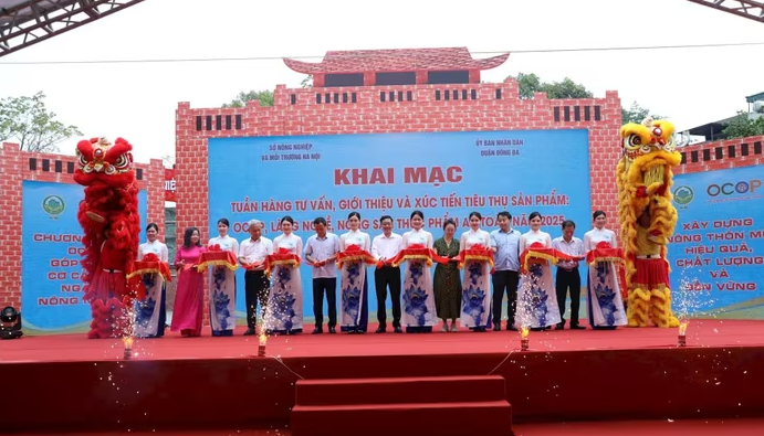 Tuần hàng OCOP 2025: Cầu nối hàng Việt – người Việt