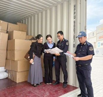 Thu giữ hàng nghìn sản phẩm nhái nhãn hiệu nổi tiếng và giả mạo xuất xứ