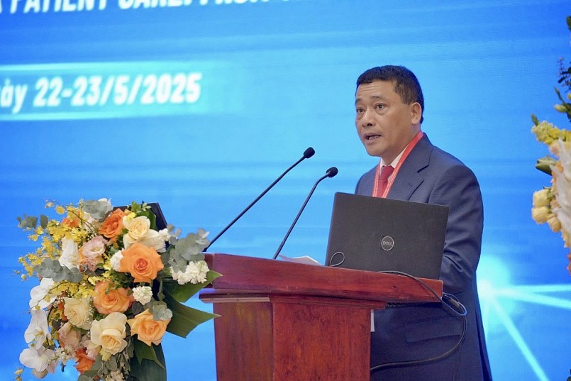 GS.TS Lê Văn Quảng, Giám đốc Bệnh viện K phát biểu tại hội nghị.