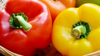 Những loại rau quả nên ăn sống để tận dụng tối đa dưỡng chất