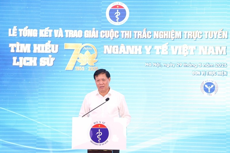 Thứ trưởng Bộ Y tế Đỗ Xuân Tuyên phát biểu.