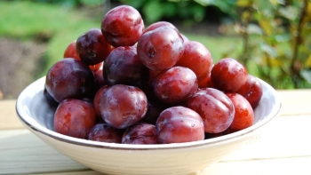 Ăn mận đúng cách để tốt cho sức khỏe