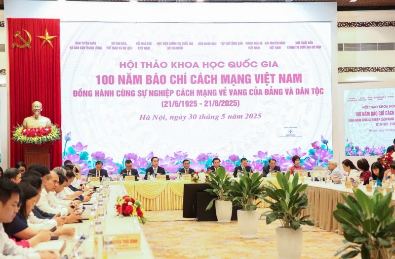 Toàn cảnh hội thảo.