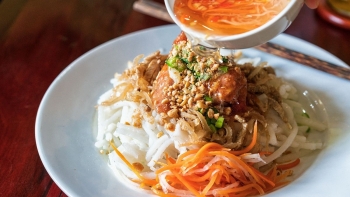 Bánh tằm Ngan Dừa – Đặc sản dân dã “gây thương nhớ” của xứ Bạc Liêu