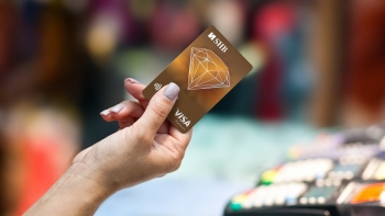 Đón hè rực rỡ cùng loạt ưu đãi hấp dẫn cho chủ thẻ quốc tế SHB