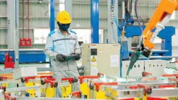 Kinh tế tư nhân: Gỡ rào cản, trao trọng trách để bứt phá